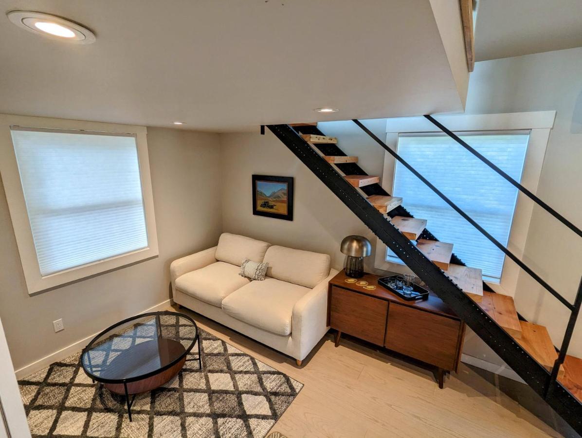 リビングストン Carriage Houseヴィラ エクステリア 写真